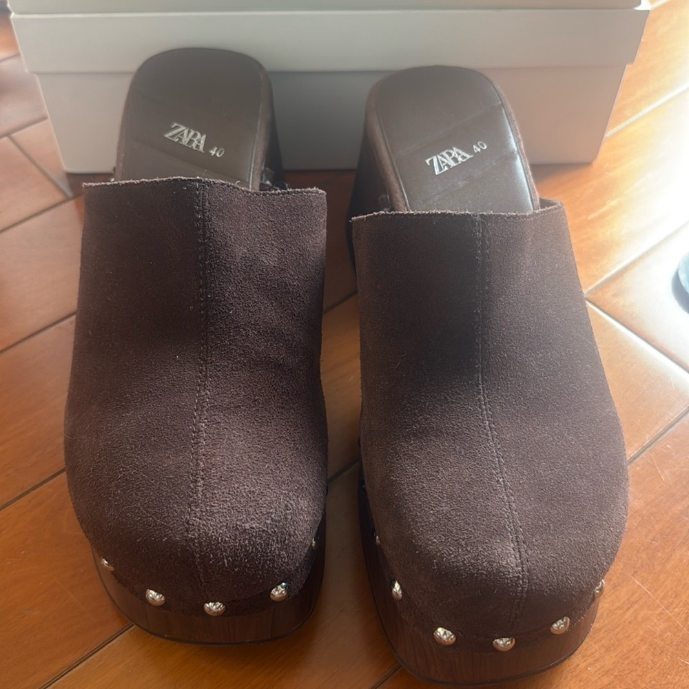 ZARA VHTF brown suede silver studded clog size 9/40
